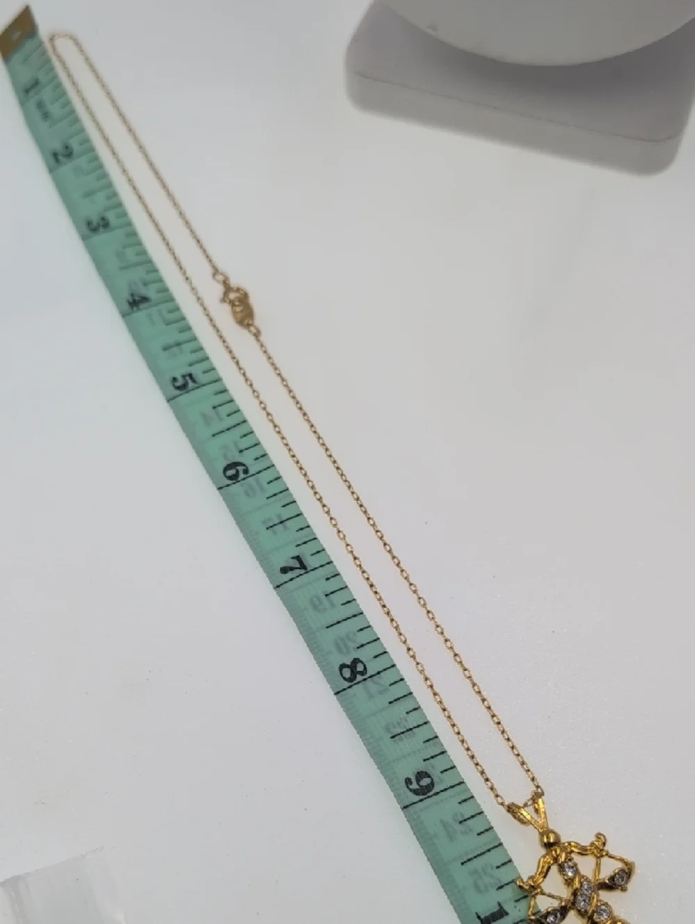 Vintage Avon Libra Zodiac Pendant Necklace - Gold Tone Scales of Justice